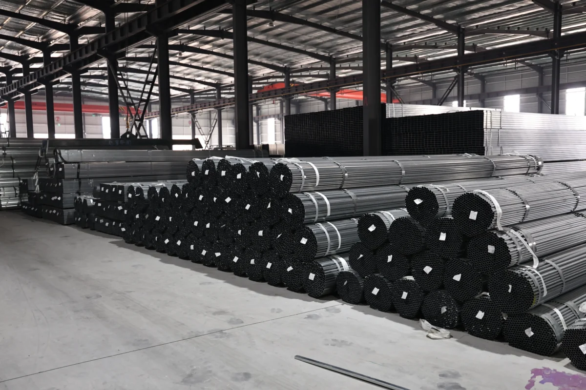 Cold rolled galvanized steel pipe bundles in warehouse
